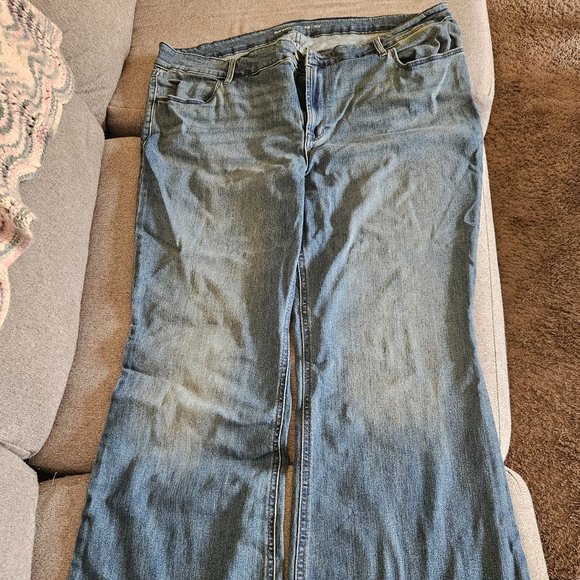 Old Navy Flare Jeans - Picture 1 of 4